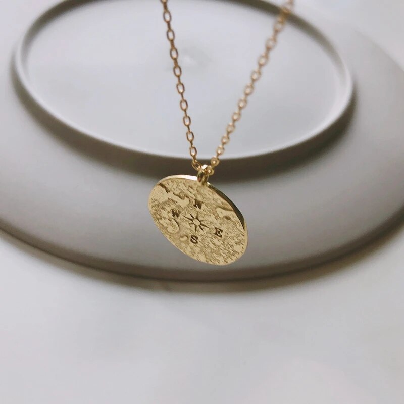 Silvology 925 Sterling Silver World Map The Compass Necklace Gold Round Emboss Female Pendant Necklace Creative Jewelry Silver